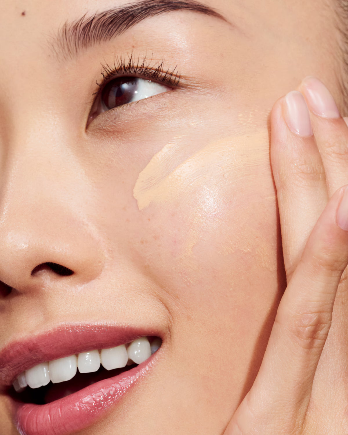 Even Better ODALIT™ Vitamin Makeup Broad Spectrum SPF 45